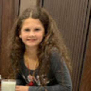 Meet your Posher, Ava